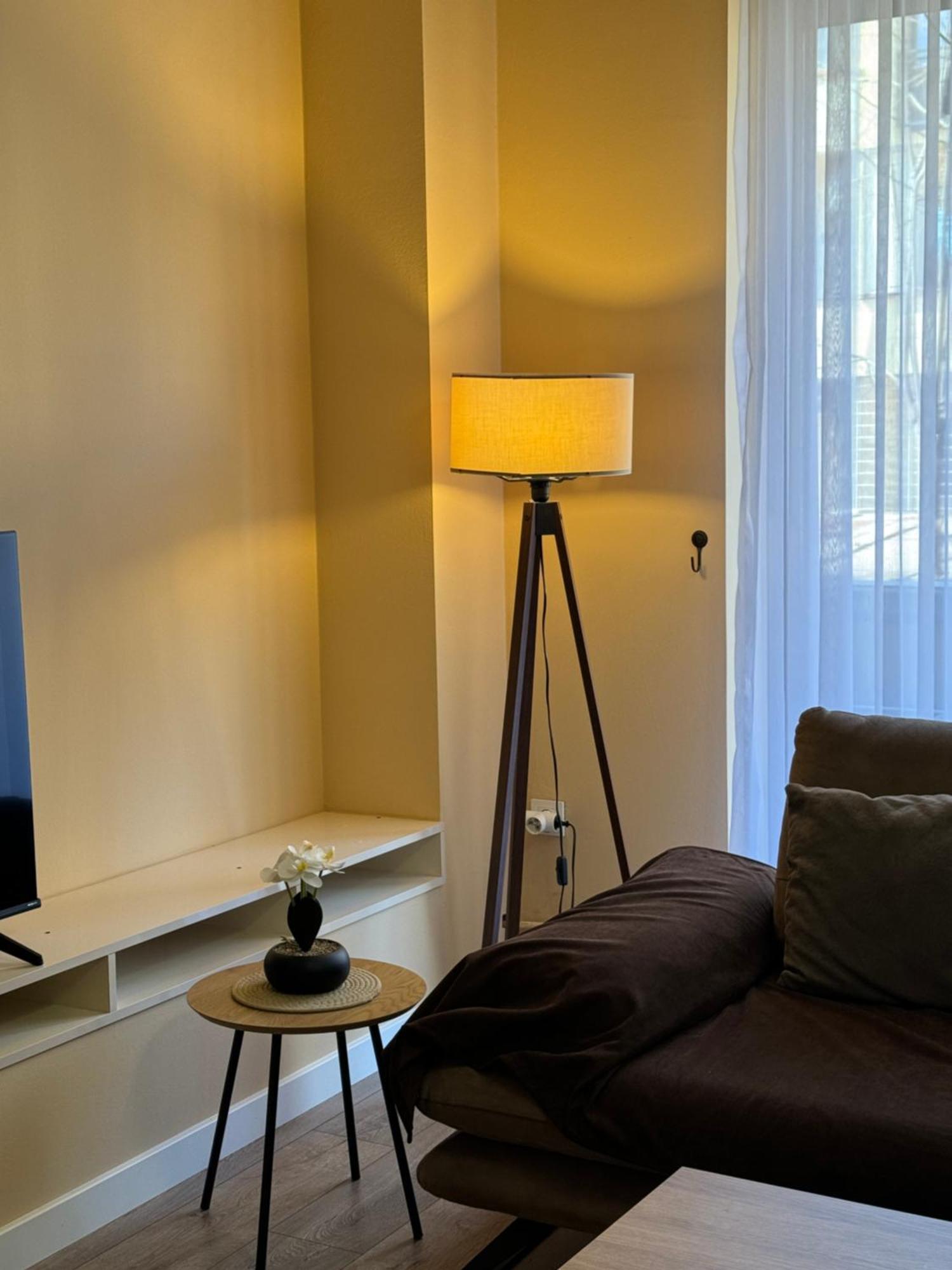 Midtown Prishtina Stays - Central Location Pristina Extérieur photo